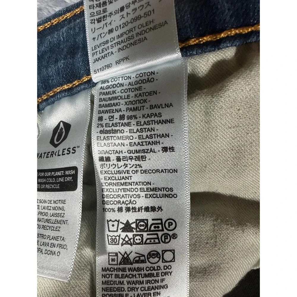 Levis 541 Athletic Taper Mens Jeans 40x30 Blue Medium Wash 18181-0017 Stretch